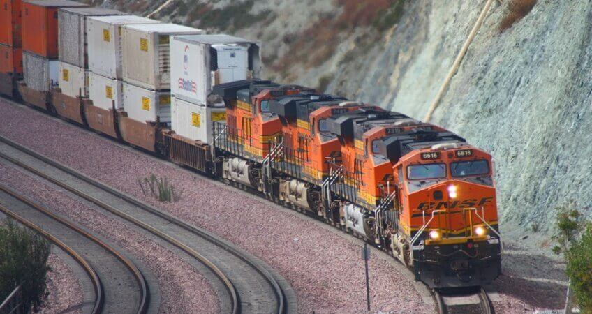 Rail shipping